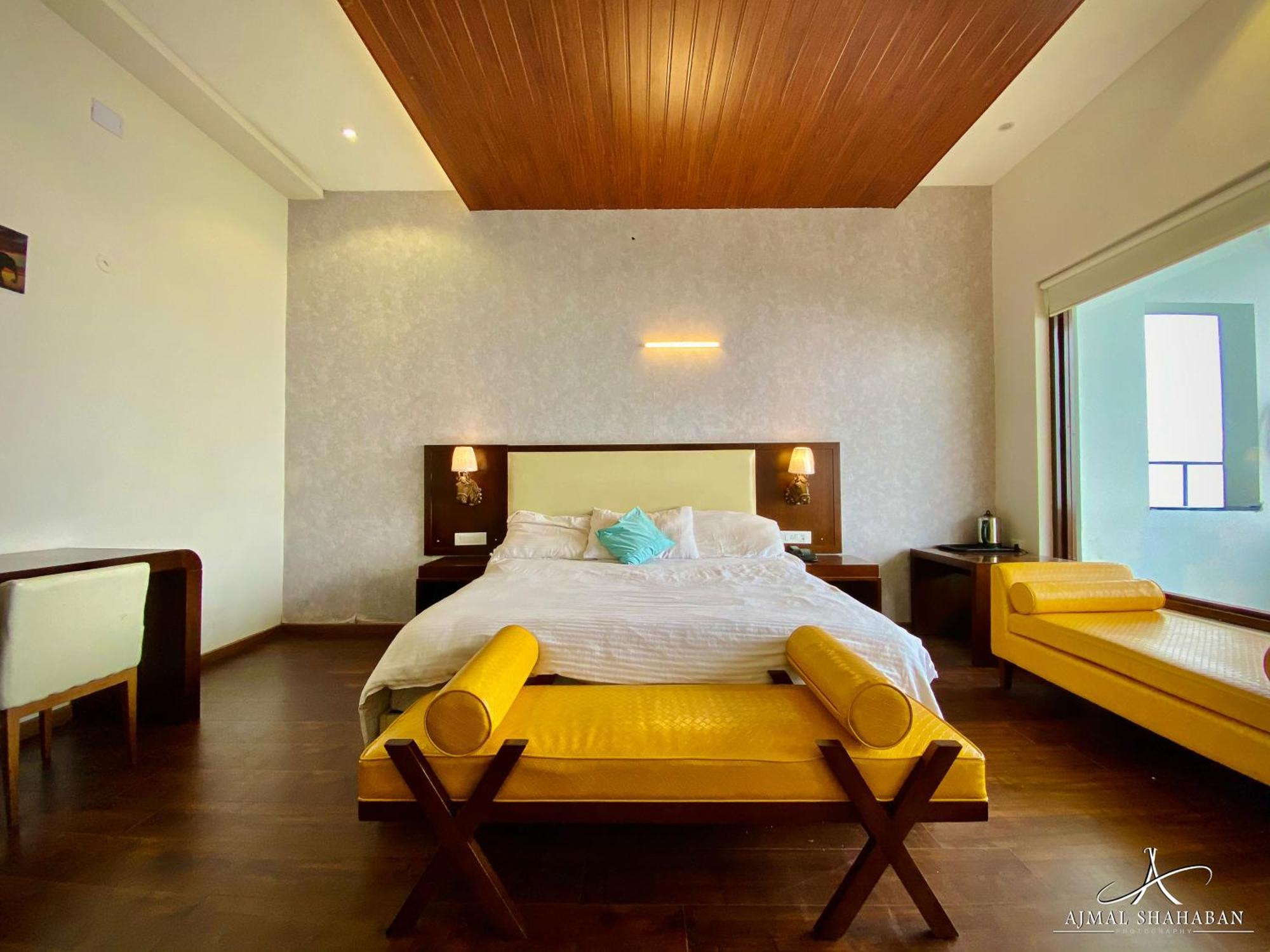 Mountain Trails Hotel Ooty Ngoại thất bức ảnh