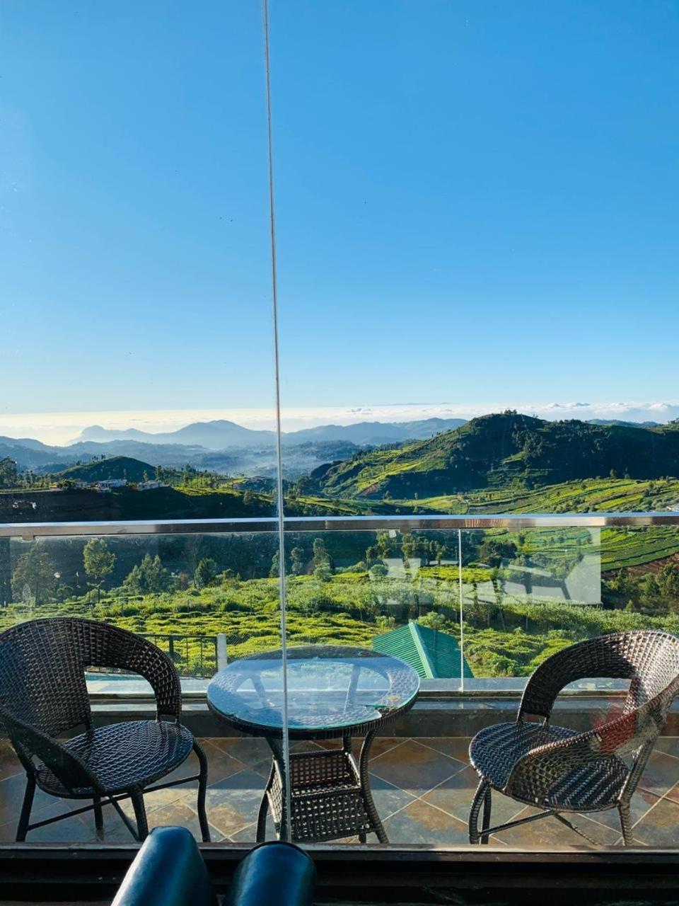 Mountain Trails Hotel Ooty Ngoại thất bức ảnh
